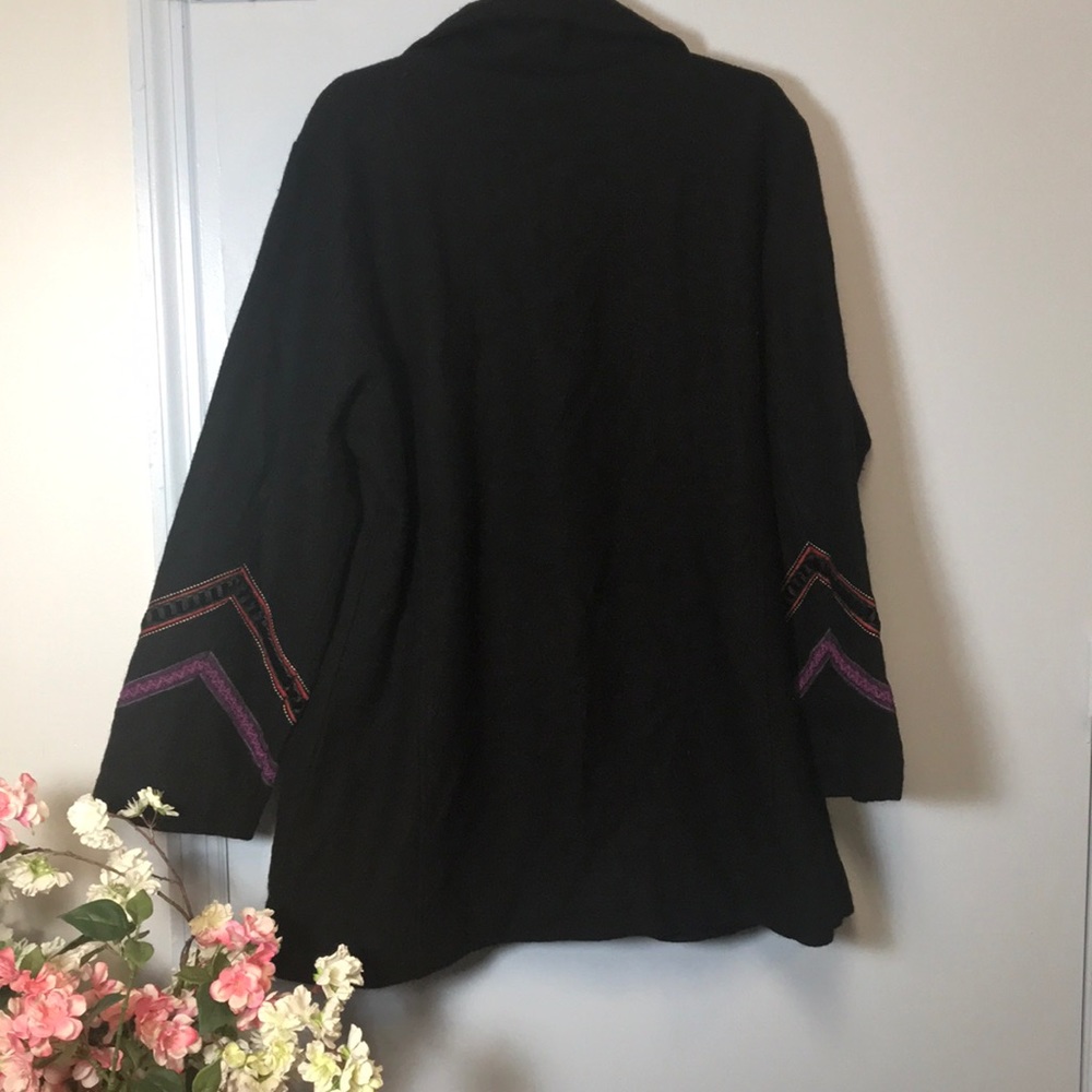 Nwot  100% wool embroidered coat /jacket - Picture 7 of 8